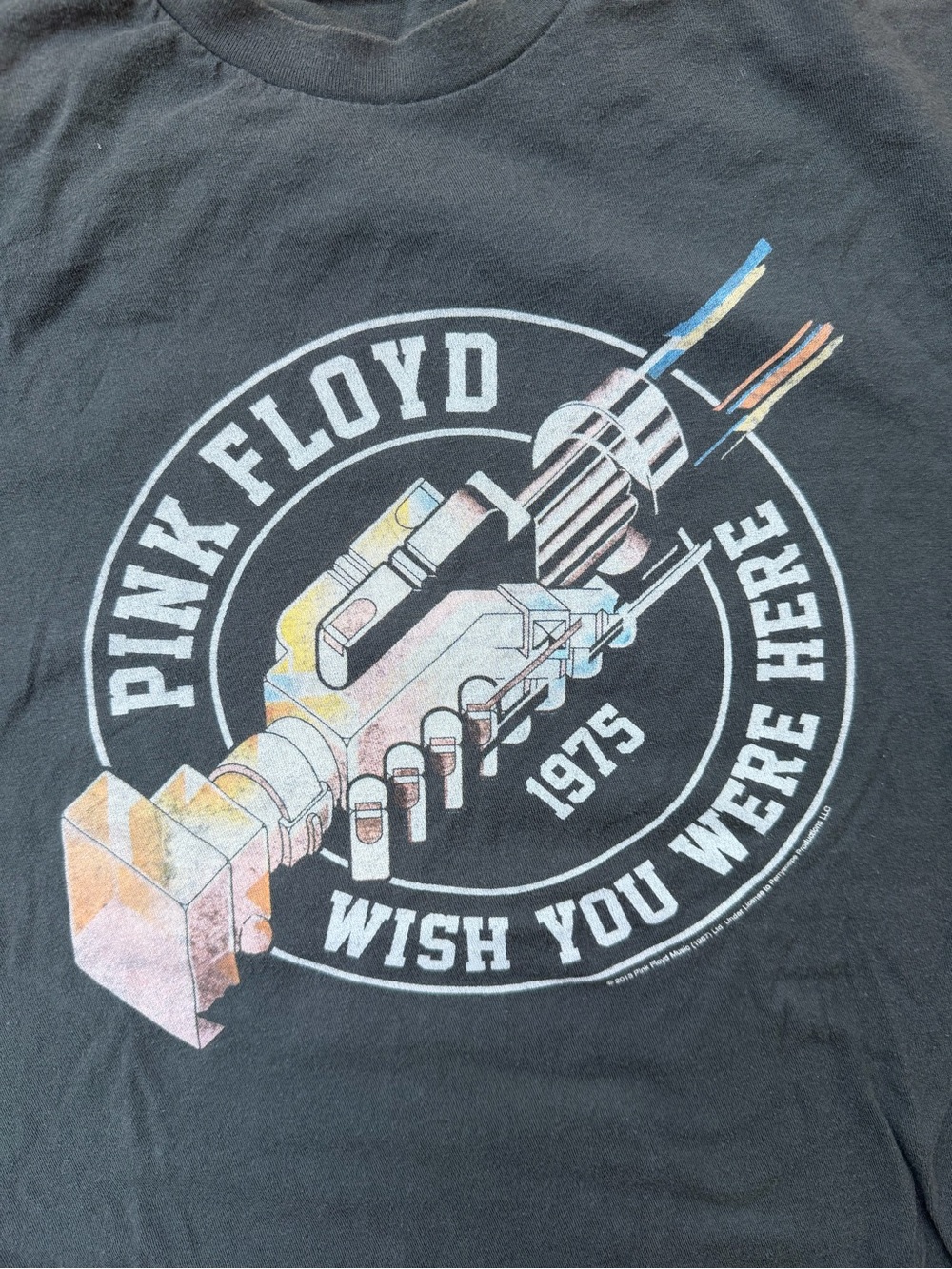 2013 Pink Floyd T shirt - men’s medium